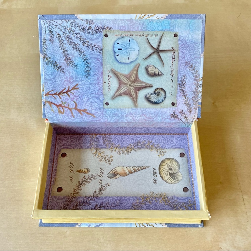 Decorative Beach Book Box - Picture 4 of 6